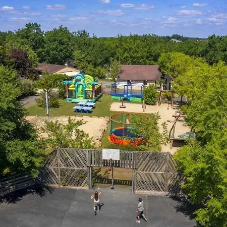 Campsite 4 Etoiles - Piscine - Eeieab Castelnaud La Chapelle